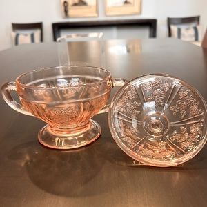 Federal Glass Sharon Cabbage Rose Pink Lidded Sugar Bowl